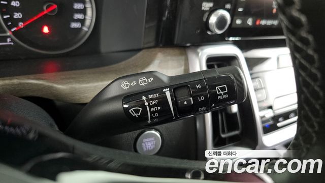 Kia Sorento (IV) Diesel 2.2 2WD Trendy 2022 — фото 28