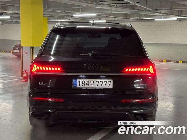 Audi Q7 (4M) 55 TFSI Quattro Premium 2021 — фото 4