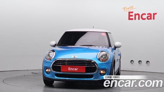 MINI Cooper Standard Third Generation 2017 — фото 3