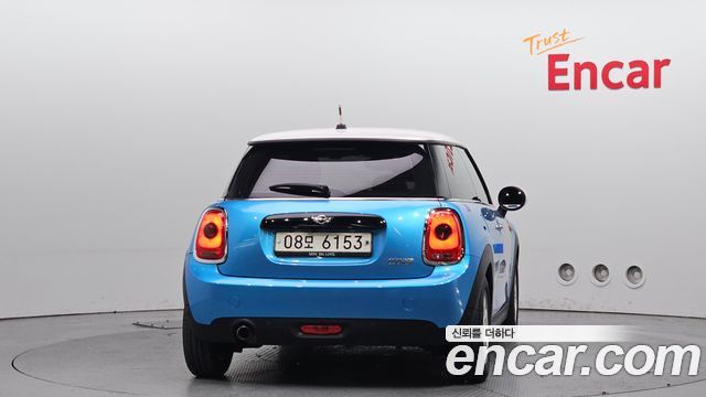 MINI Cooper Standard Third Generation 2017 — фото 4