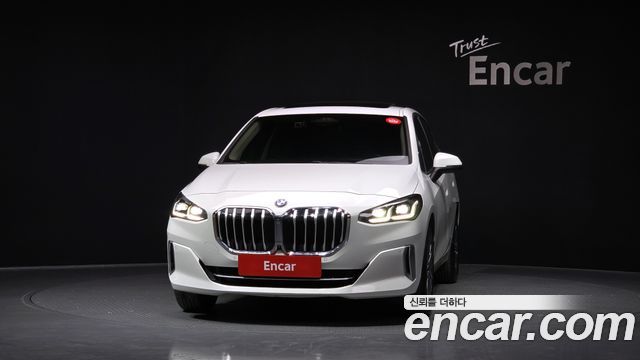 BMW 2 Series Active Tourer (U06) 220i Luxury 2024 — фото 3