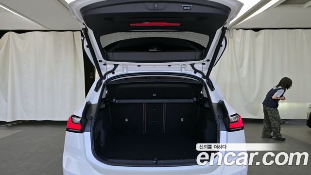 BMW 2 Series Active Tourer (U06) 220i Luxury 2024 — фото 20