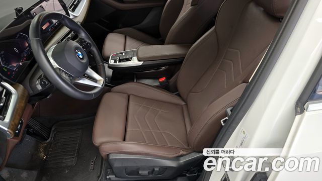 BMW 2 Series Active Tourer (U06) 220i Luxury 2024 — фото 27