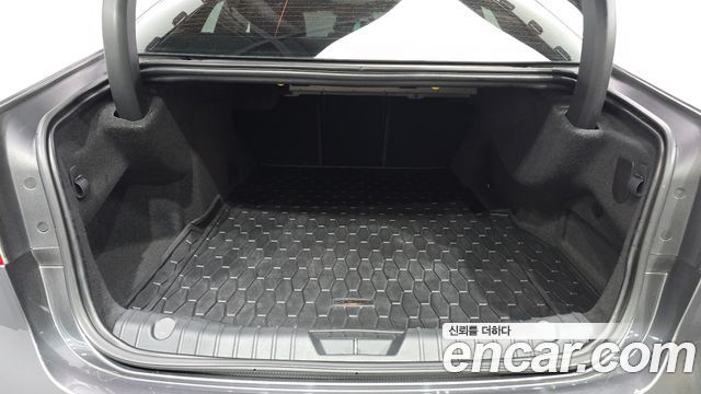Jaguar XF (X260) 25t Prestige 2016 — фото 20