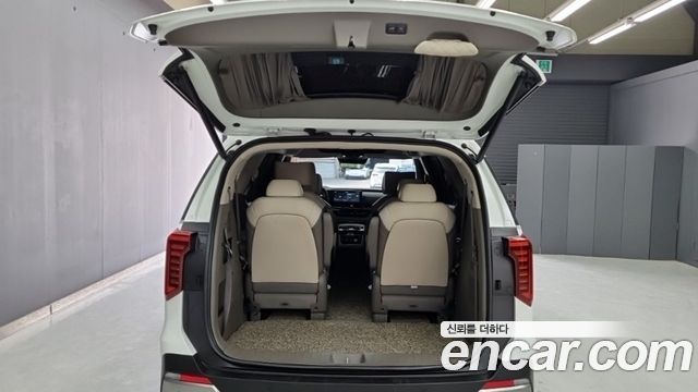 Kia Carnival (IV) Gasoline 9-Seater Hi Limousine Signature 2024 — фото 16