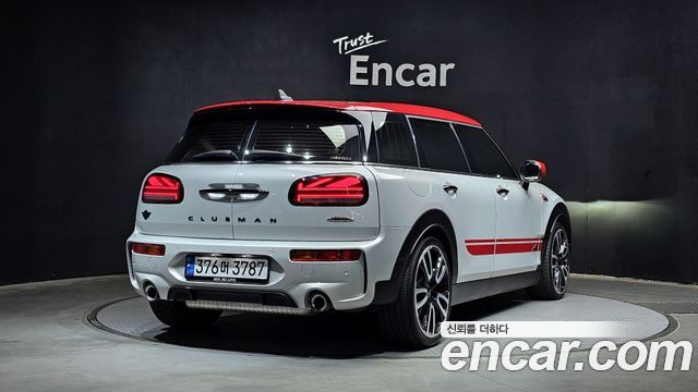 MINI Cooper S Clubman JCW 2nd Gen 2023 — фото 2