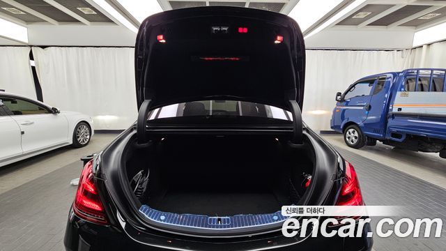 Mercedes-Benz S-Class (W222) S560eL 2020 — фото 20