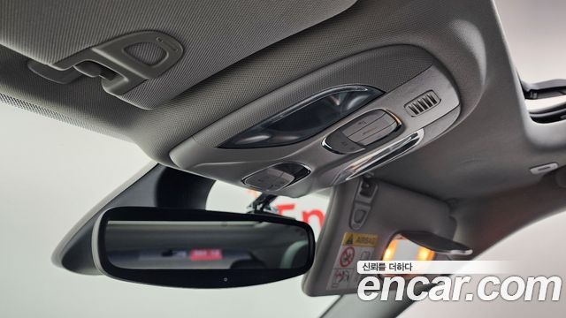 Jeep Compass (II) 2.4 Limitied AWD 2019 — фото 23