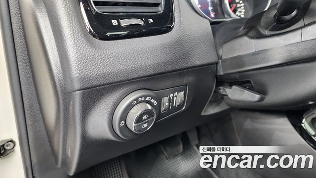 Jeep Compass (II) 2.4 Limitied AWD 2019 — фото 24