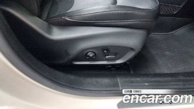 Jeep Compass (II) 2.4 Limitied AWD 2019 — фото 39