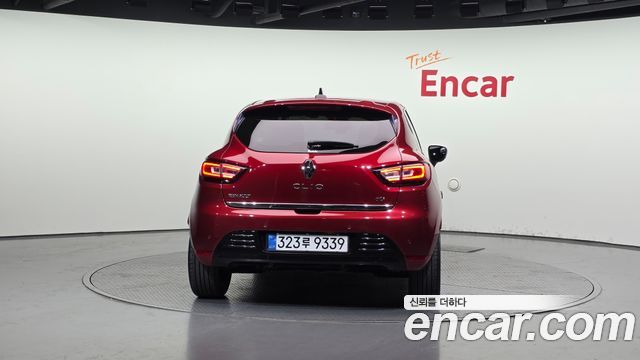 Renault Korea Clio Intens 2018 — фото 4