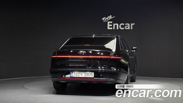Hyundai Grandeur Hybrid (GN7) Honors 2026 — фото 4