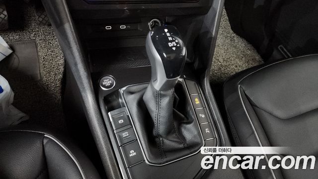 Volkswagen Tiguan (II) 2.0 TDI Prestige 2023 — фото 9