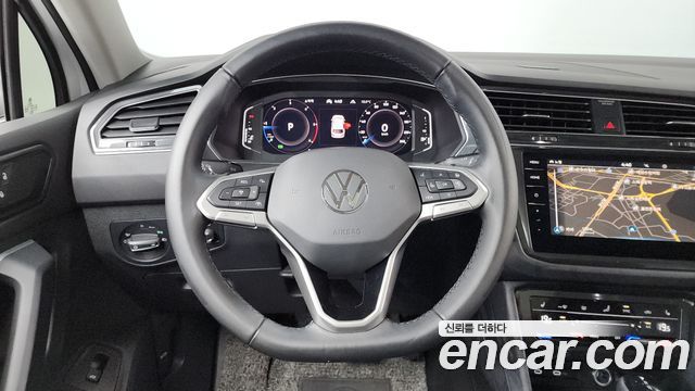 Volkswagen Tiguan (II) 2.0 TDI Prestige 2023 — фото 13