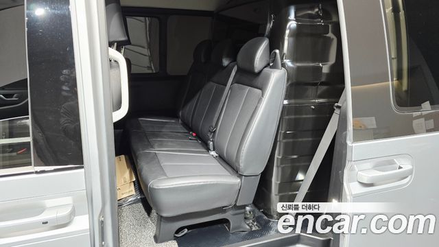 Hyundai Staria L3.5 Cargo 5-Seater Modern 2022 — фото 11