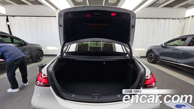 Mercedes-Benz E-Class (W213) E250 Avantgarde 2021 — фото 20