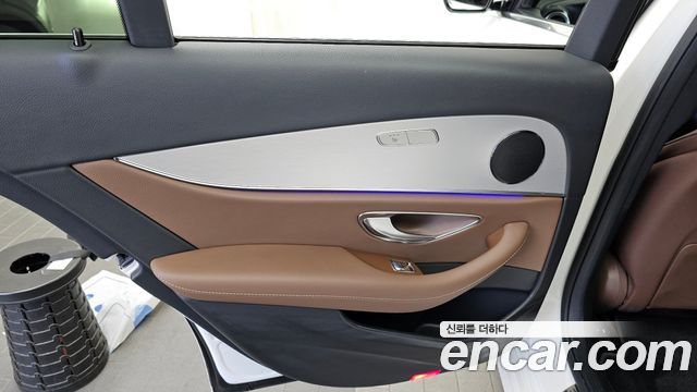 Mercedes-Benz E-Class (W213) E250 Avantgarde 2021 — фото 25