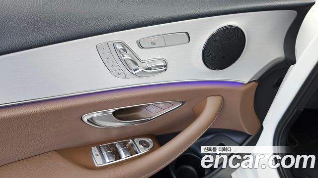Mercedes-Benz E-Class (W213) E250 Avantgarde 2021 — фото 27