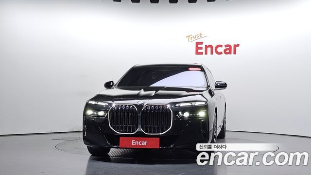 BMW 7 Series (G70) 740i xDrive M Sport 2025 — фото 3