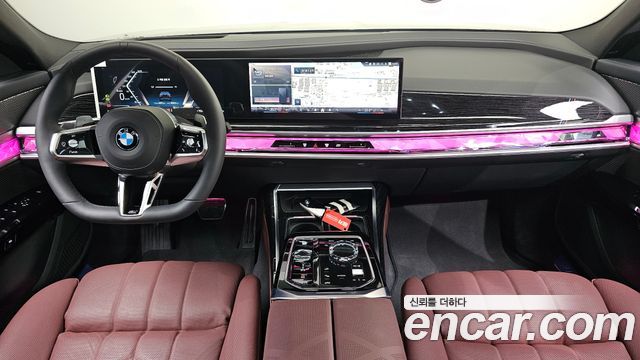BMW 7 Series (G70) 740i xDrive M Sport 2025 — фото 7