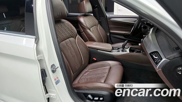 BMW 5 Series (G30) 520d M Sport Package Plus 2019 — фото 12