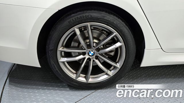 BMW 5 Series (G30) 520d M Sport Package Plus 2019 — фото 21