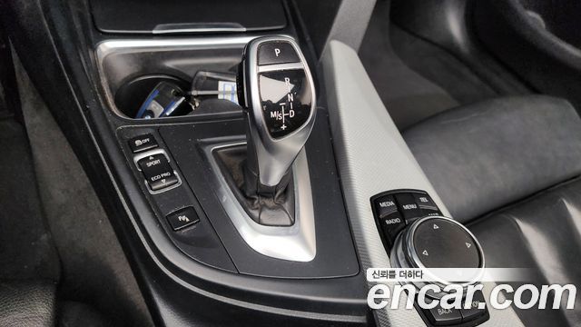 BMW 4 Series (F32) 428i M Sport Convertible 2015 — фото 9
