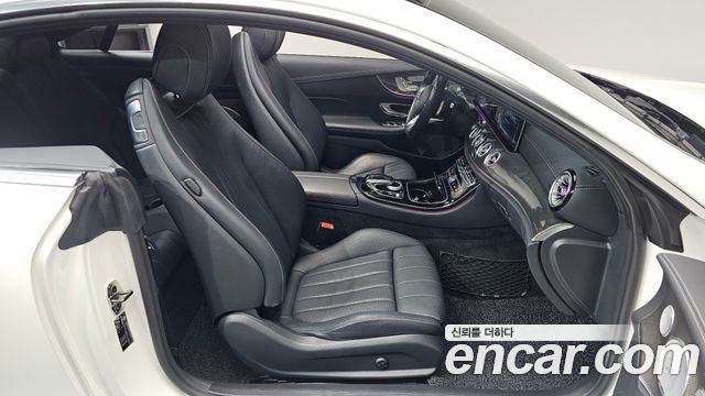 Mercedes-Benz E-Class (W213) E450 4MATIC Coupe 2020 — фото 26