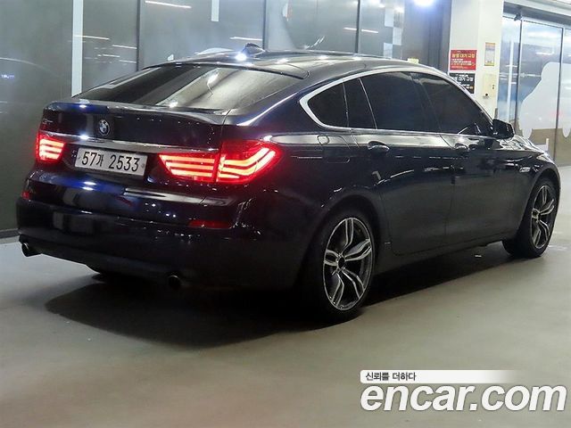 BMW 5 Series GT (F07) GT 2011 — фото 2