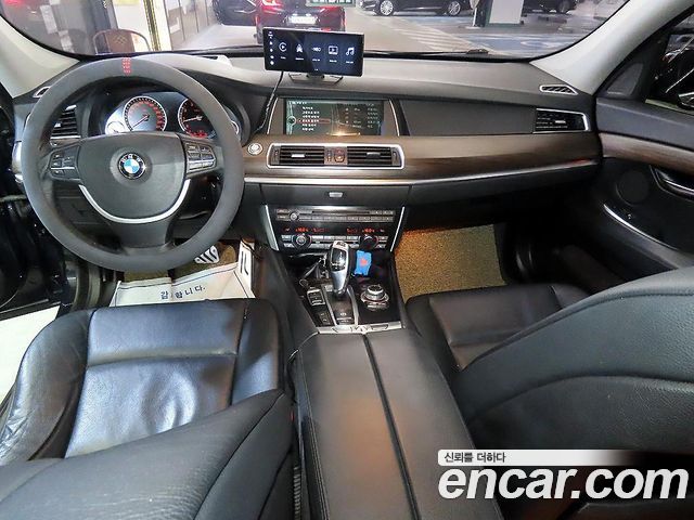BMW 5 Series GT (F07) GT 2011 — фото 10