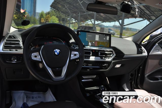BMW X4 (G02) xDrive20i xLine 2023 — фото 18