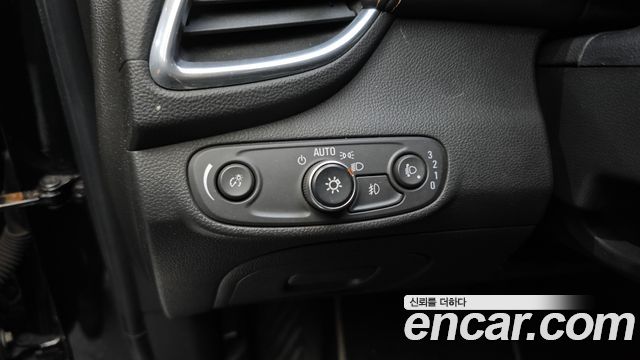 Chevrolet Trax 1.4 Perfact Black 2018 — фото 23