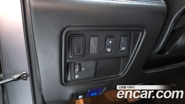 Renault Korea QM6 2.0 GDe PREMIERE 2WD 2020 — фото 18