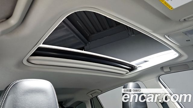 Toyota RAV4 2.5 4WD Hybrid 4th 2018 — фото 19