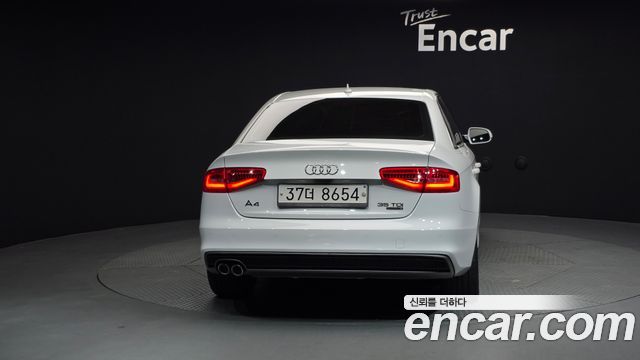 Audi A4 35 TDI Quattro Dynamic B8 2016 — фото 4