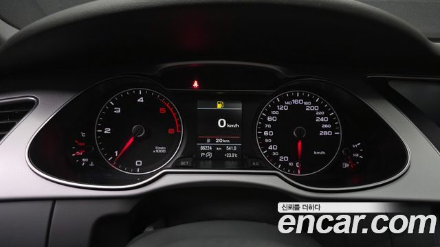 Audi A4 35 TDI Quattro Dynamic B8 2016 — фото 8