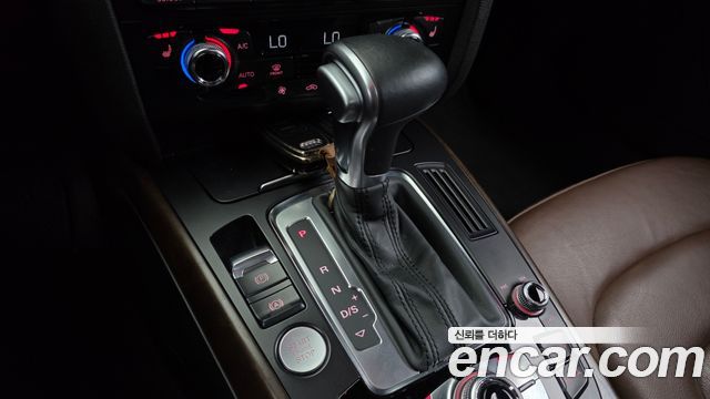 Audi A4 35 TDI Quattro Dynamic B8 2016 — фото 9