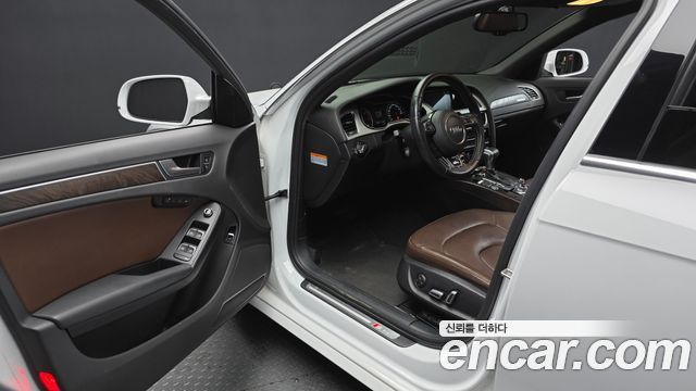 Audi A4 35 TDI Quattro Dynamic B8 2016 — фото 10