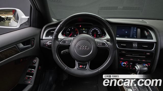 Audi A4 35 TDI Quattro Dynamic B8 2016 — фото 12