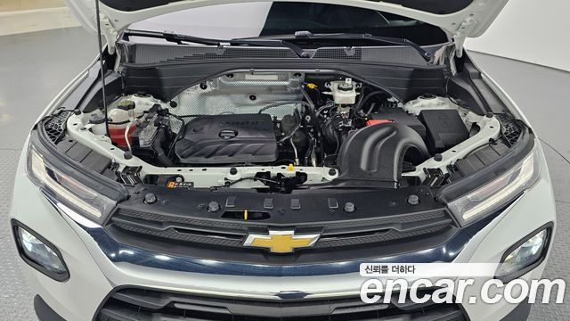 Chevrolet Trailblazer 1.3 Turbo 2WD Premier 2022 — фото 6