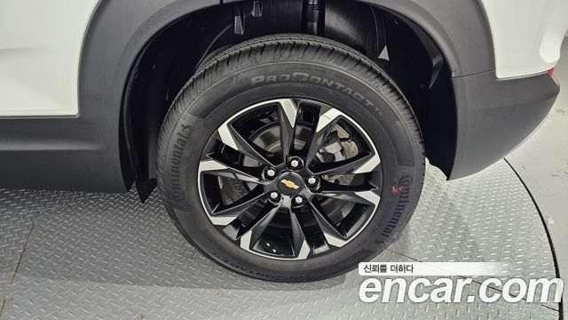Chevrolet Trailblazer 1.3 Turbo 2WD Premier 2022 — фото 21