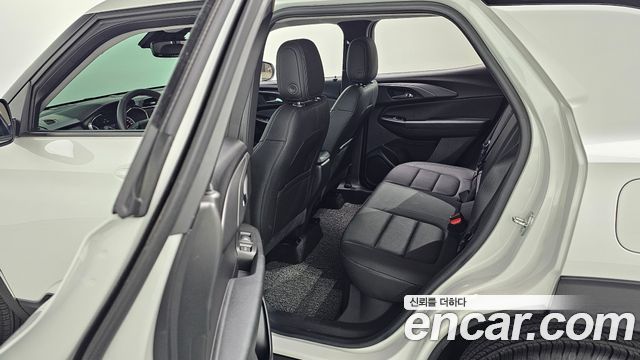Chevrolet Trailblazer 1.3 Turbo 2WD Premier 2022 — фото 30