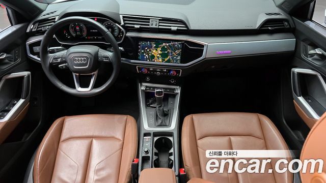 Audi Q3 (F3) 35 TDI Quattro Premium 2022 — фото 7