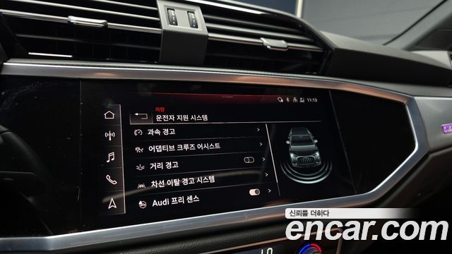 Audi Q3 (F3) 35 TDI Quattro Premium 2022 — фото 19