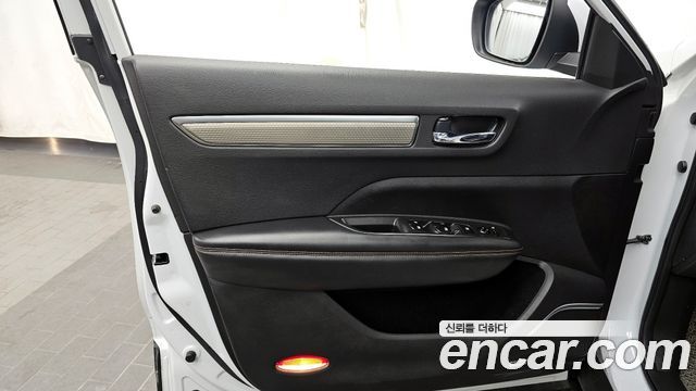 Renault Korea QM6 2.0 GDe PREMIERE 2WD 2020 — фото 24