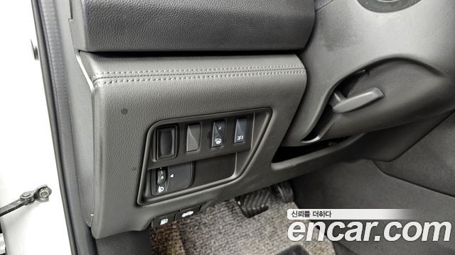 Renault Korea QM6 2.0 GDe PREMIERE 2WD 2020 — фото 31