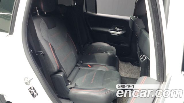 Mercedes-Benz GLB-Class (X247) GLB250 4MATIC 2022 — фото 12
