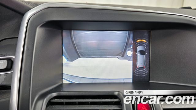 Volvo XC60 D4 1st 2013 — фото 15