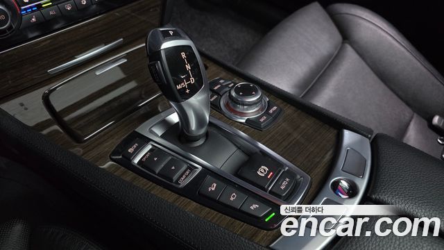 BMW 7 Series (F01) 750Li xDrive 2011 — фото 9