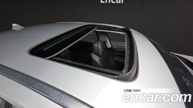 BMW 7 Series (F01) 750Li xDrive 2011 — фото 12